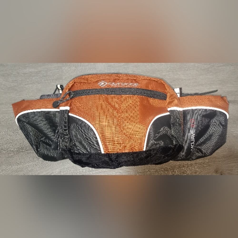Outdoor Products Mojave 8.0 Orange/Gray Running Hiking Fanny Pack - Picture 2 of 11